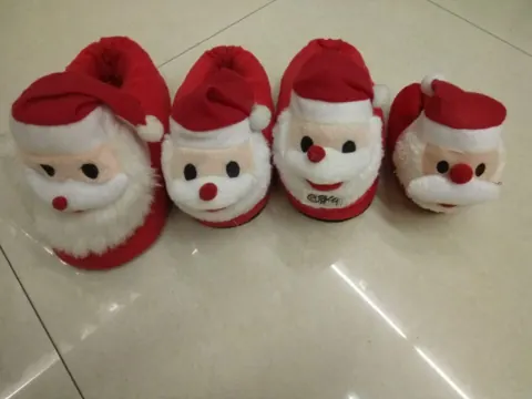 Santa plush slippers — supplier listing photo